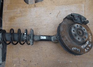 MCPERSON PRAWY ZWROTNICA VW TIGUAN 5N0 AUDI Q3 2.0 1