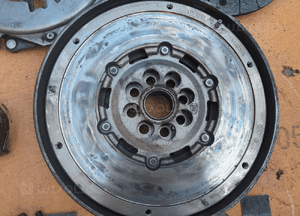Mazda 6 MPV  2.0 citd RF5C 02-06 Kompletne Sprzeło koło dwumasowe dwumasowe 2