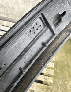 Listwa blotnika tyl tylna lewa volvo XC90 ii 2 org 5
