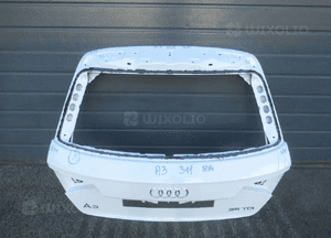 Klapa bagażnika tylna tył audi A3 8V4 2012- 1