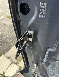 MERCEDES C 204  maska lift  aluminium zamek maski wyciszenie 9
