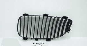 Atrapa grill nerka prawa bmw E90 E92 E93 7157276 4