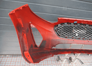 Zderzak przedni przód ford fiesta MK8 2017- 7