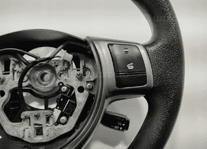 Kierownica multifunkcyjna toyota yaris iii 45100-0D480 2014-2017 4