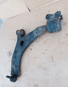 Wahacz lewy przód przedni Ford Focus MK2 2
