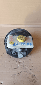 Serwo wspomaganie hamulca pompa Audi A4 B6 8E0612105J 1