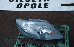golf V+ lampa prawa WYSYŁKA 2