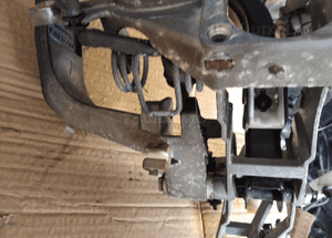 Audi A4 B5  pedal sprzęgła hamulca 8D1721 3