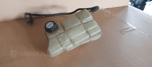 Zbiorniczek wyrównawczy płynu chłodniczego Ford Mondeo MK2 97BB-8K218-AA 4