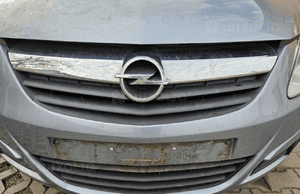 Opel Corsa D zderzak przód przedni grill Z163 2
