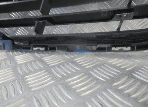 Grill gril atrapa renault trafic iii 3 lift 623103743R 2021- 23