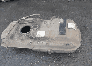 Mazda Demio Zbiornik Bak Paliwa 4