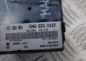 VW AUDI SKODA INTERFEJS MEDIA IN 5N0035342F RADOM 3