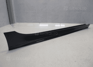 Bmw M1 F40 m pakiet listwa nakładka progowa prawa 3