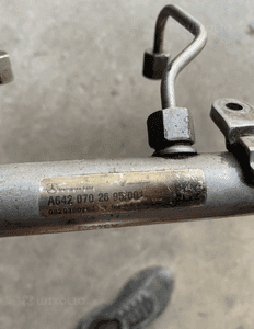 Listwa wtryskowa rurki czujnik Mercedes Jeep 3.0 CDI A6420702695 A6110780449 2