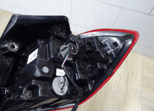 Lampa tył Hyundai i30 lewa 92401-G30 10