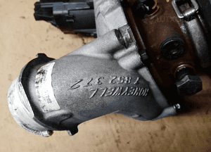 Turbina turbosprężarka Turbo BMW M5 G30 F90 4.4 7852372 8