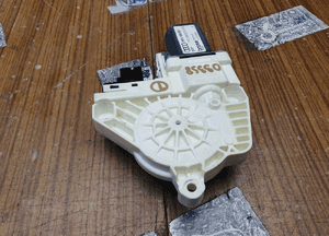 Silniczek Sterownik 8K0959801 8K0959802 8K0959811 8K0959812 Moduł Szyby Mechanizm Podnoszenia Przod Tyl Audi A4 B8 A5 Sedan Kombi 7