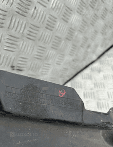NADKOLE LEWY PRZOD MERCEDES W205 A2056913300 ORG 3