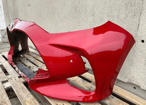 Zderzak przód przedni toyota yaris iv 4 2020- cały 3