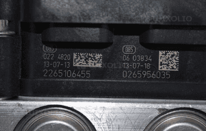 Renault Clio IV Renault Captur pompa ABS 476608644R 2