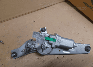 SILNICZEK WYCIERACZKI TYŁ NISSAN NOTE 3