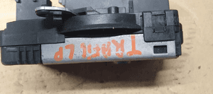 Zamek drzwi prawy przód przedni prawy Renault Trafic II Vivaro Primastar 8200042171 91166234 6