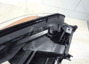 Lexus nx lift lampa przednia prawa V2 8 pin 9YE llu 11