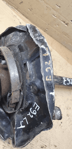 Zwrotnica piasta lewy tył tylna lewa półoś BMW 92 8