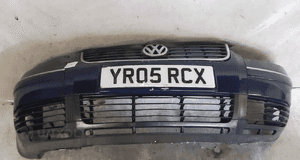 Zderzak przód przedni vw volkswagen passat B5 lift fl grill LB5N 1