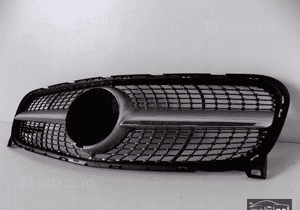 Mercedes GLA W156 Atrapa / Grill Diamond - 4058 7