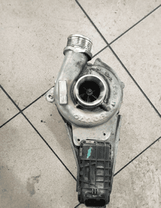 turbosprężarka volvo xc 90 2.4 d5 30757080 1