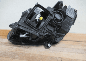 Lampa przednia przód prawa mercedes c-klasa W205 lift full led 2018- 19