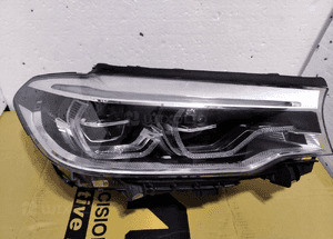 BMW 7 G11 G12 Lampa przednia LASER Lewa 12725 10