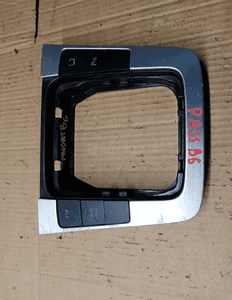Ramka dekor tunelu wybieraka VW Passat B6 3C0864263A 1