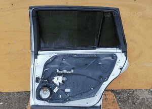 MERCEDES  r 251 drzwi tylne prawe szyba zamek listwa LONG 3