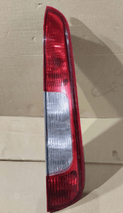LAMPA PRAWA TYŁ TYLNA FORD FOCUS C-MAX MK1 2