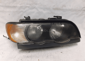 Przod przednia lampa prawa bmw X5 E53 1