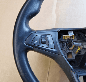 Opel astra k zafira c corsa e kierownica skórzana skóra ładna 3