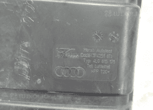 Kierownica powietrza w zderzak audi Q7 4L0615171 2