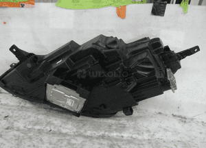 Fortd kuga MK3 full led europa bdb lampa przednia prawa 8