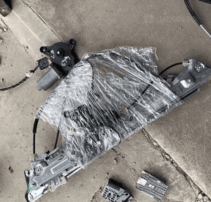 MERCEDES 639 vito viano podnośnik szyby silnik siłownik prawy oryginał lewy 1