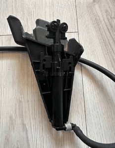 SPRYSKIWACZ REFLEKTORÓW PRAWY RANGE ROVER SPORT L494 2