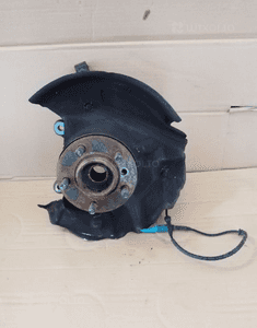 Zwrotnica Range Rover L322 Vogue Prawy przód 1