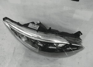 Renault captur ciemna lampa przednia prawa 3
