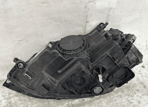 Lampa przednia prawa vw golf vii 7 sportsvan xenon 8