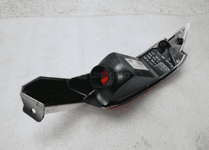 Ford fiesta c-max lampa przeciwmgielna prawy tył 9