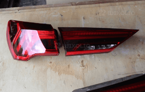 Lampy tylne led audi Q3 83A komplet usa 2021 2