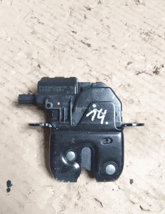 Renault Megane III Zamek Klapy Bagażnika 846300003R 1