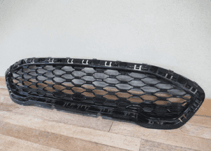Grill gril atrapa ford fiesta MK8 viii st 2018- 2